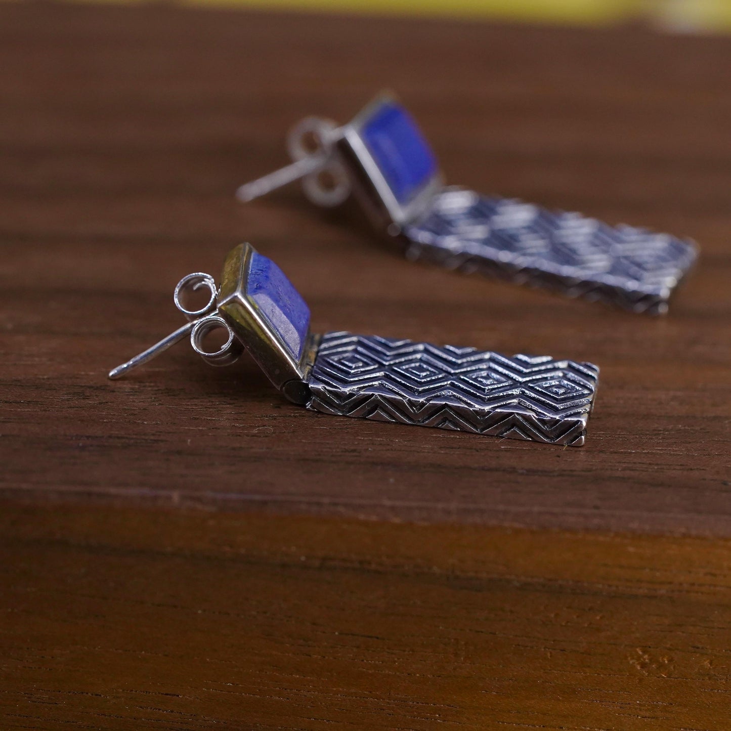 Designer sterling 925 silver textured rugtangular earrings lapis lazuli square