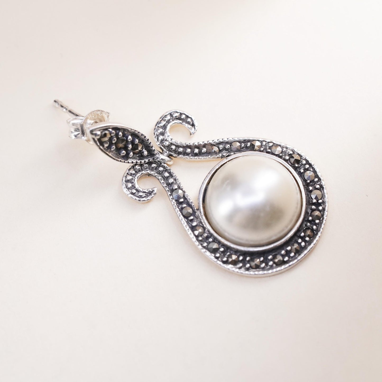 handmade single earring. Sterling 925 silver teardrop dangle pearl marcasite