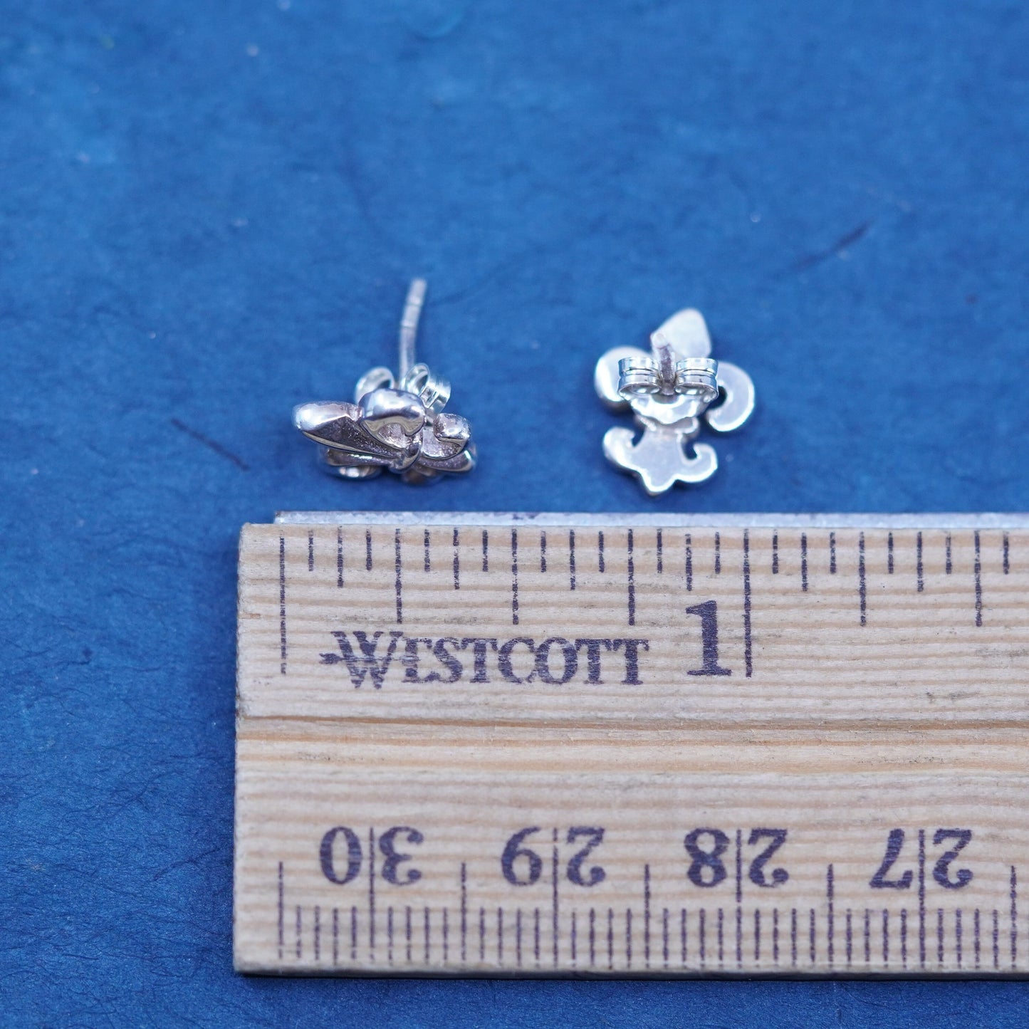Vintage Sterling silver handmade earrings, 925 French fleur-de-lis studs