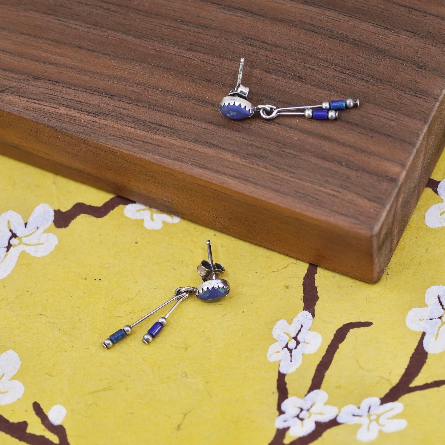 Native American navajo sterling 925 silver earrings with lapis lazuli bead