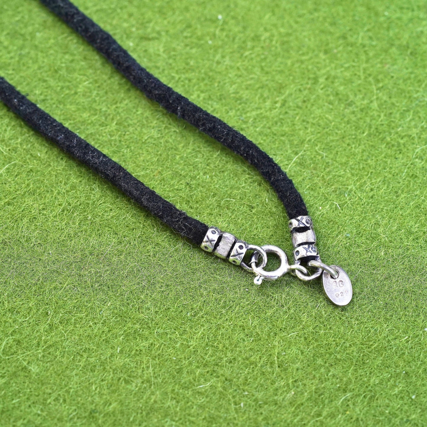 18”, Vintage Sterling 925 Silver Clasp with black Leather Necklace