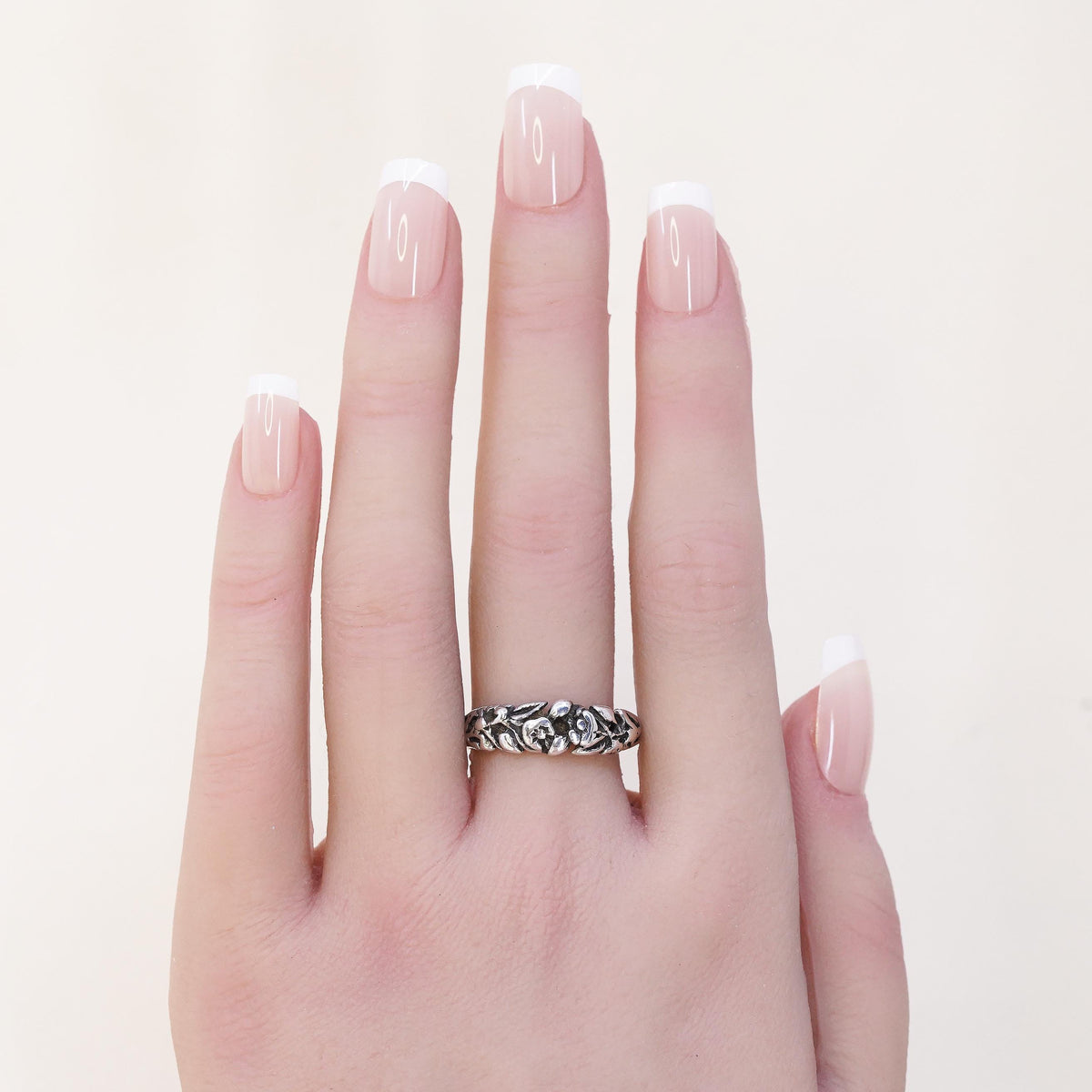 Size 10, vintage Sterling silver handmade ring, 925 flower band
