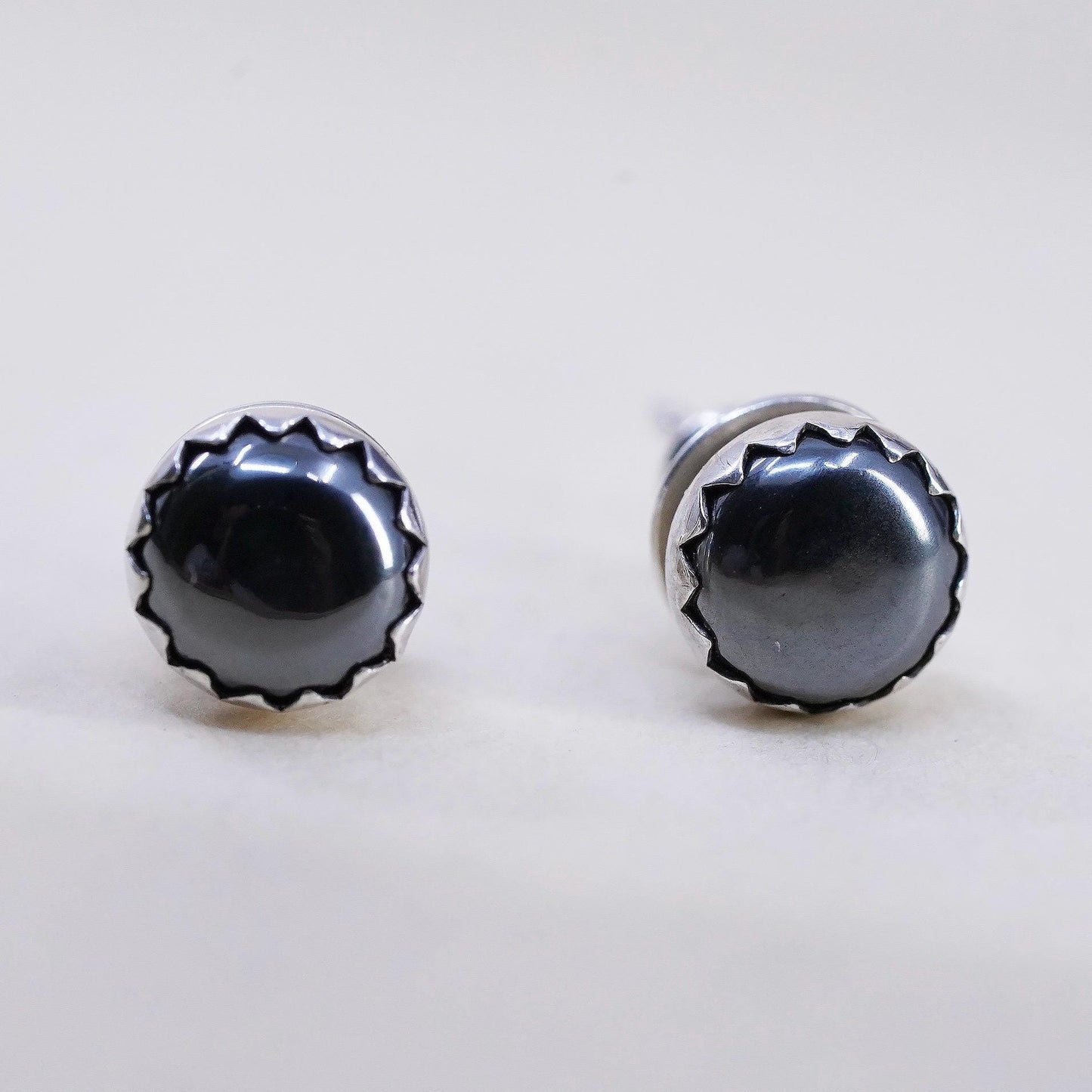 Vintage southwestern sterling 925 silver Handmade studs hematite inlay earrings