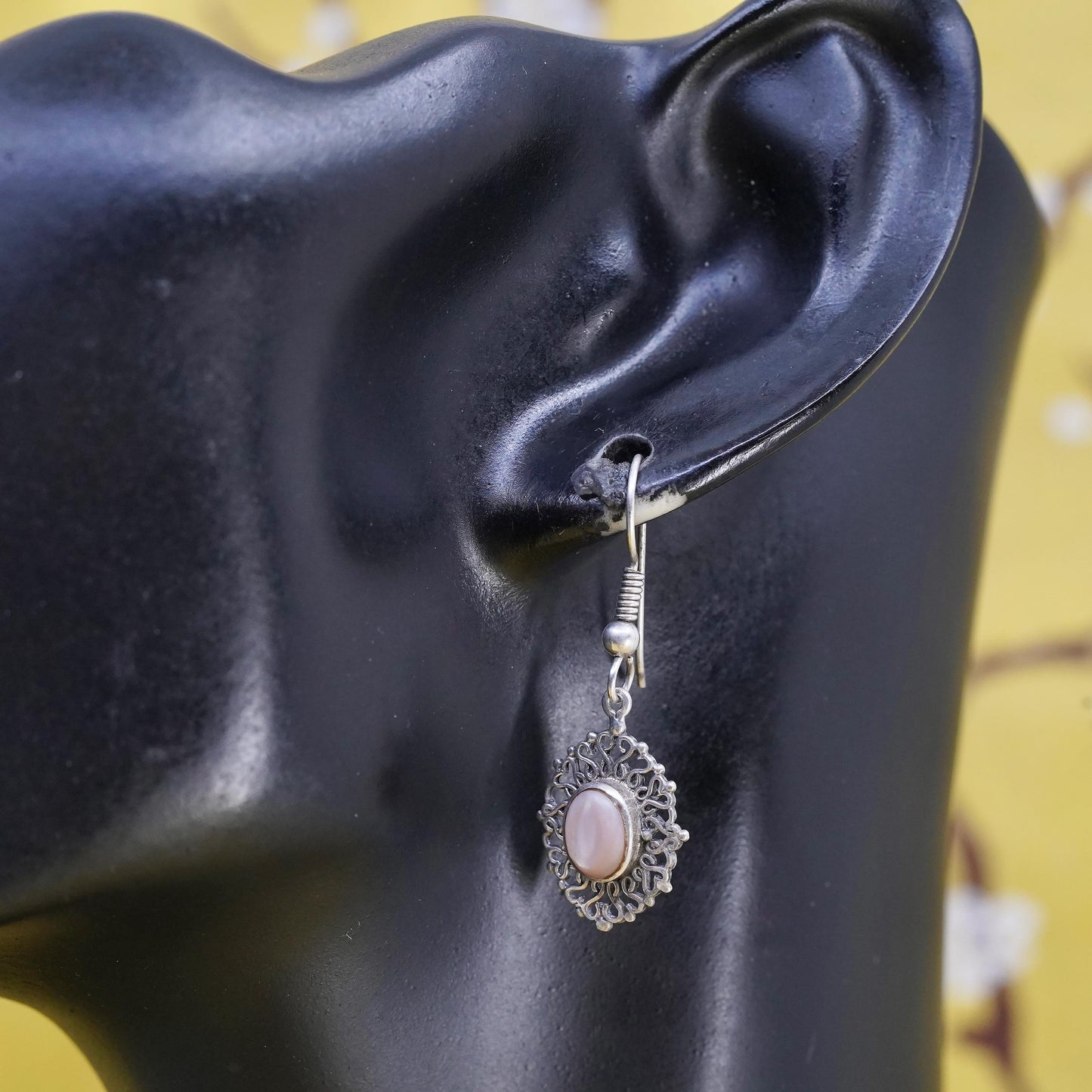 Vintage 925 Sterling silver handmade filigree earrings w/ mother of pearl inlay