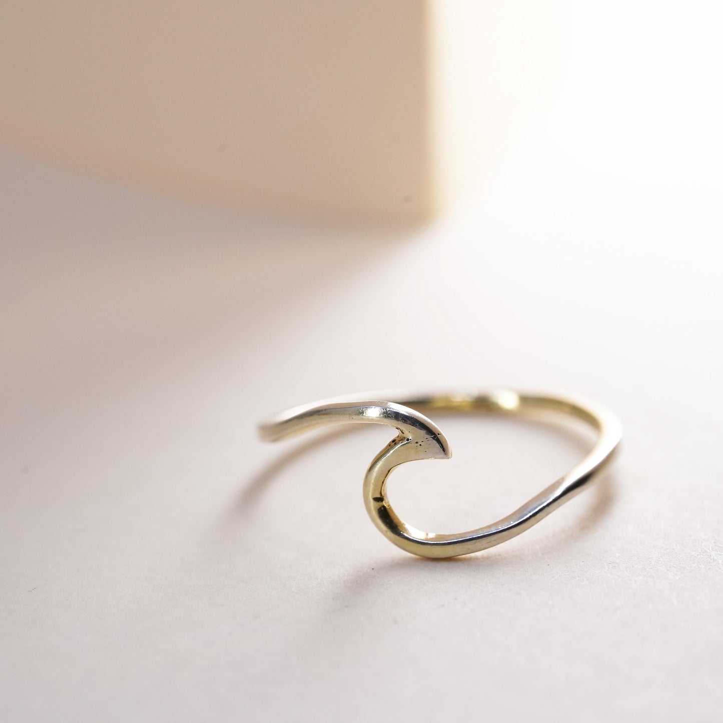 Size 6.5, VTG vermeil gold over sterling 925 silver handmade ring, wavy band