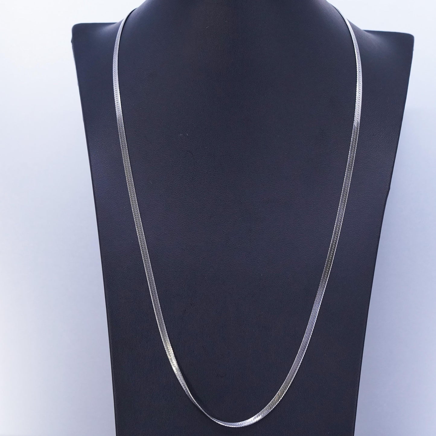 24” 3mm, vintage Italy Sterling 925 silver herringbone chain necklace