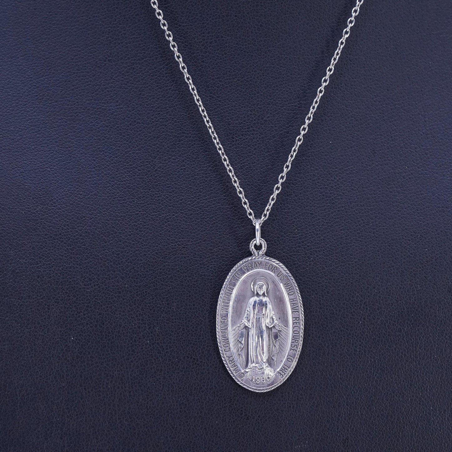 Vintage sterling 925 silver handmade necklace with Virgin Mary pendant pendant