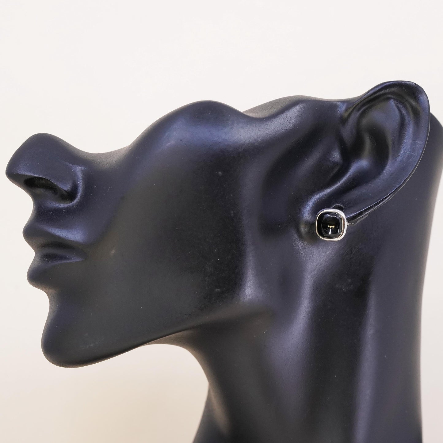 Vintage Sterling 925 silver handmade square stud with onyx, single earring
