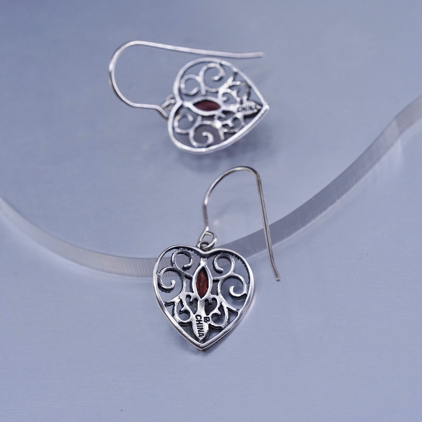 Vintage Sterling 925 silver filigree heart earrings with garnet