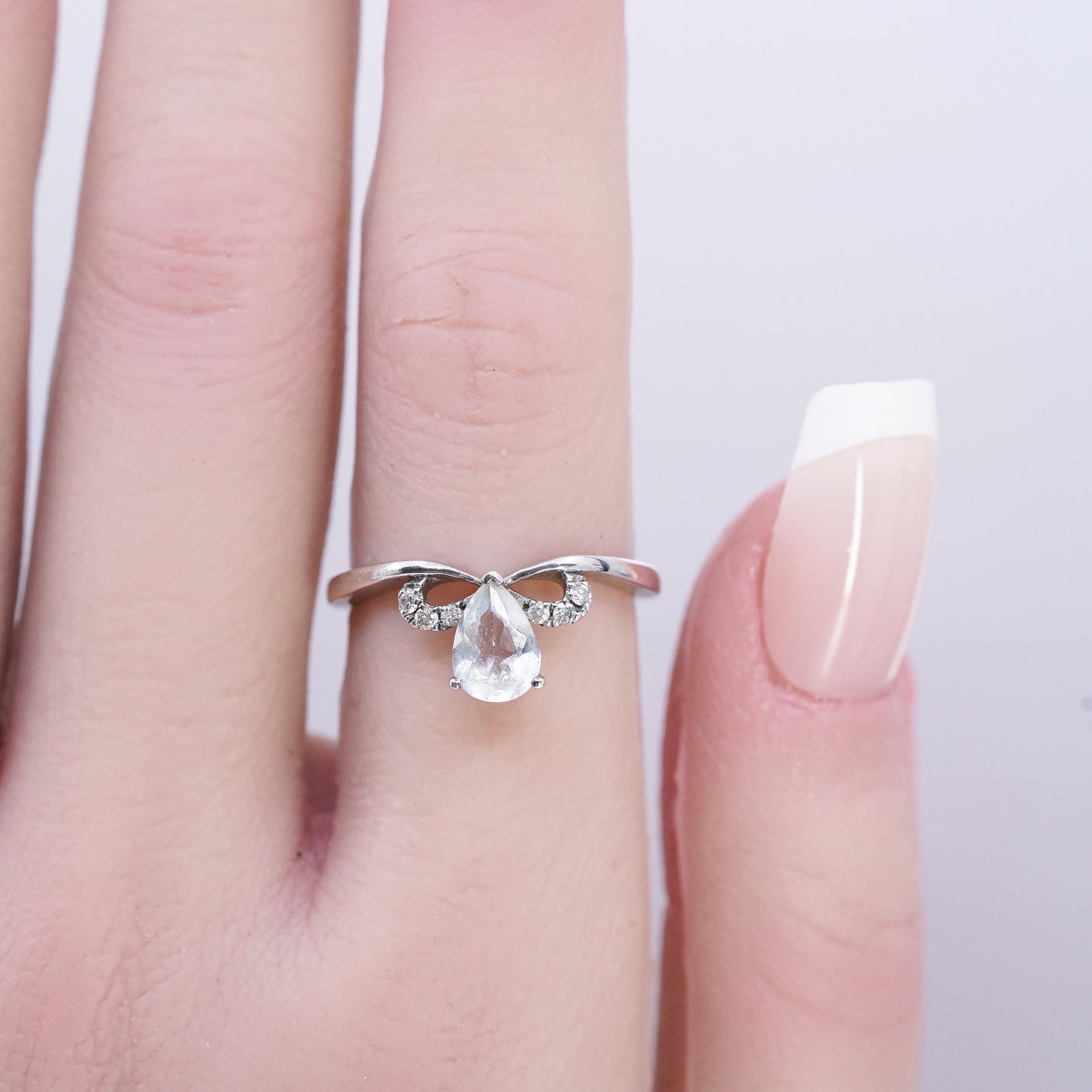size 6, vintage Sterling Silver 925 Ring teardrop topaz ring with cz details