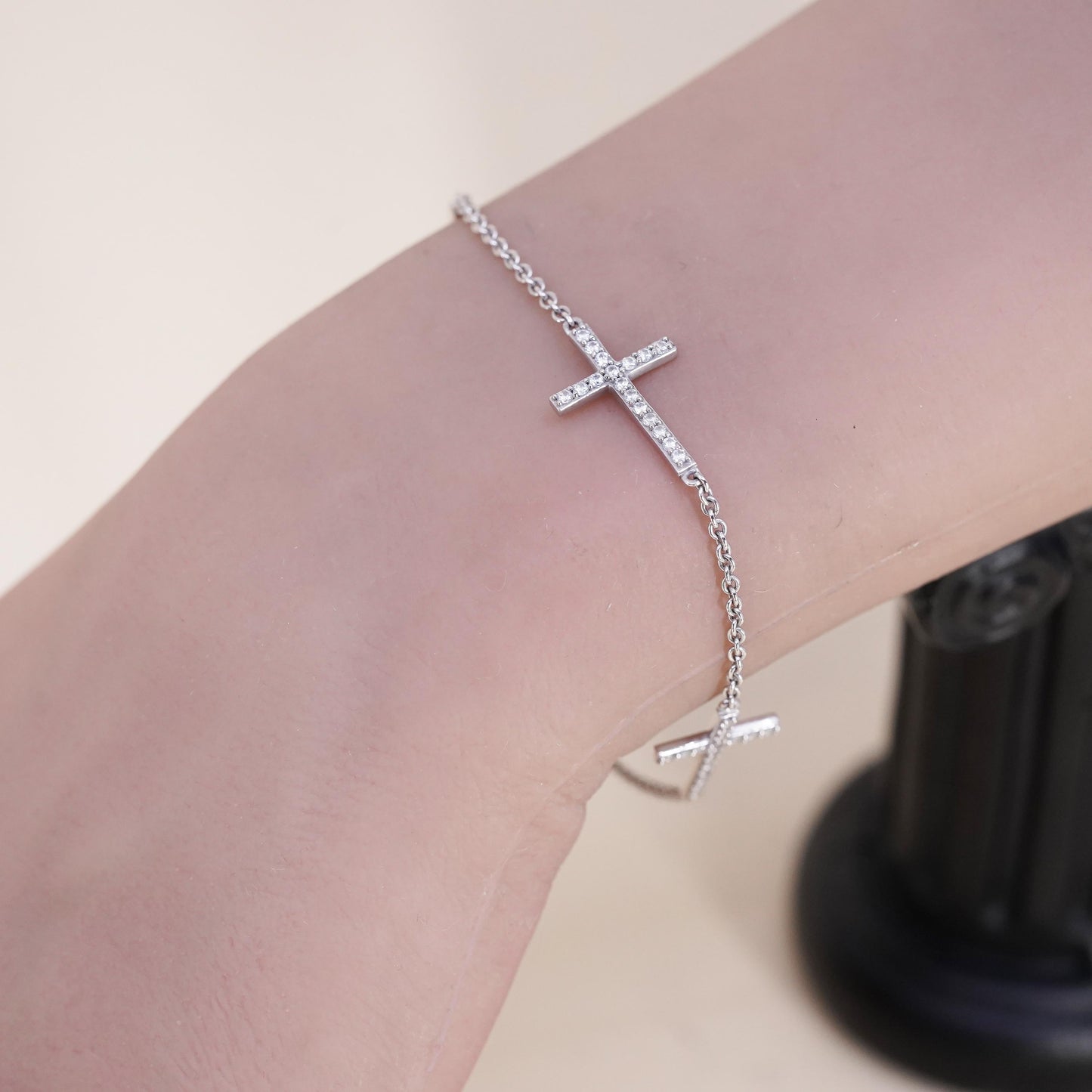 6.5+1”, VTG sterling 925 silver circle chain bracelet cluster cz cross charms