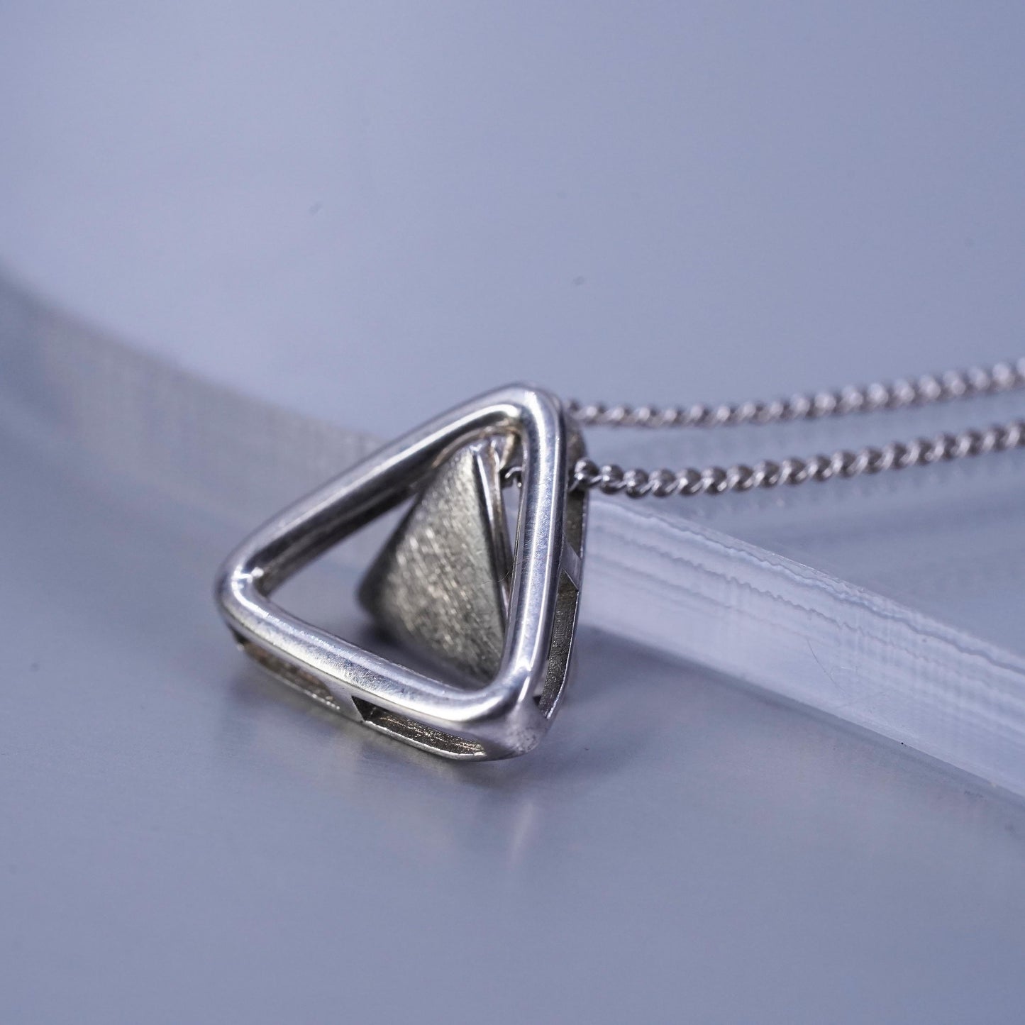 16+1”, vintage Sterling 925 silver curb chain necklace with triangular pendant