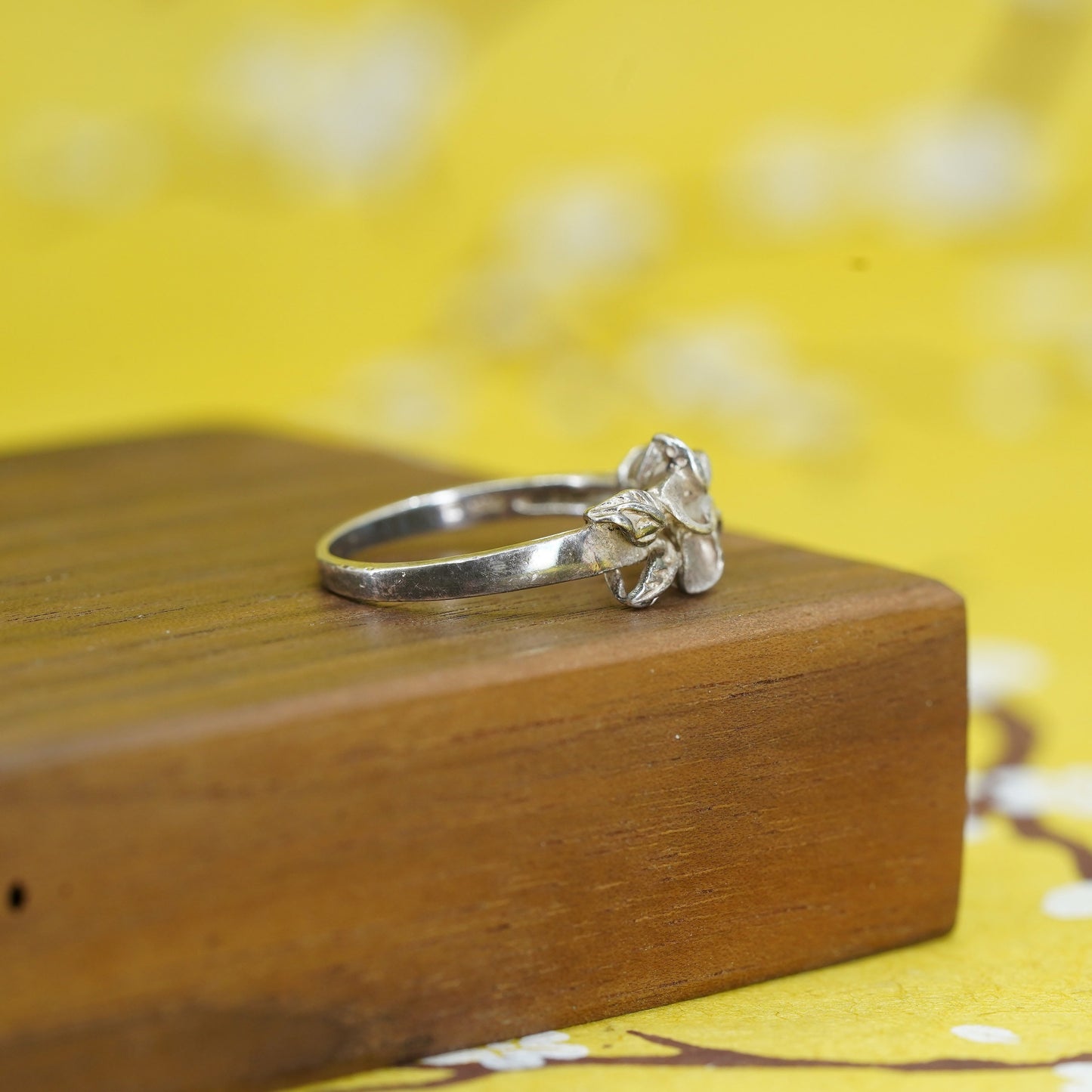 Size 8, vintage Sterling silver handmade ring, 925 plumeria flower band with cz