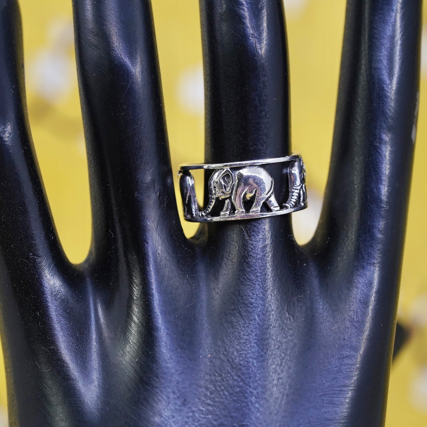Size 7.25, vintage sterling silver handmade ring. 925 elephant band