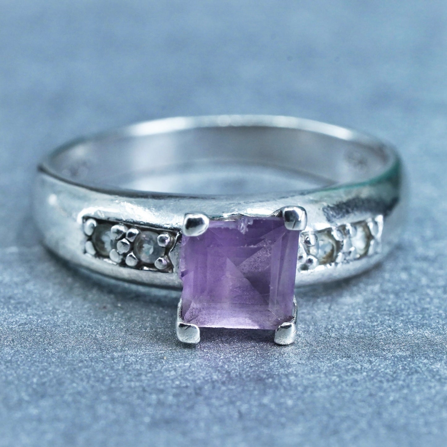 Size 11, vintage Sterling 925 silver handmade ring with amethyst and diamond