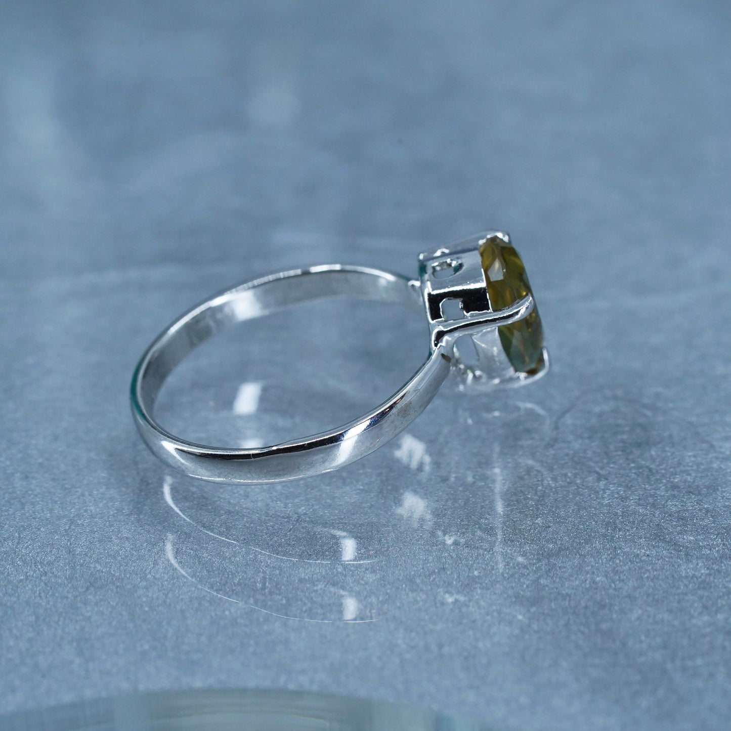 Size 7.75, vintage Sterling 925 silver handmade ring with teardrop citrine