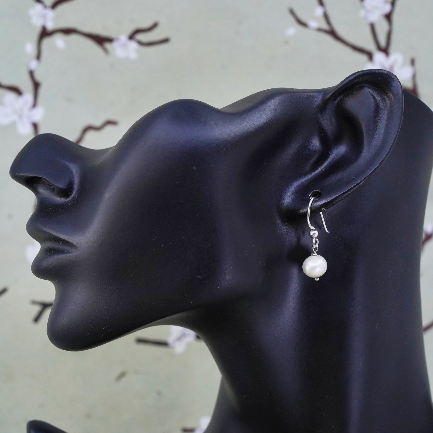 vintage Sterling 925 silver handmade earrings with freshwater pearl