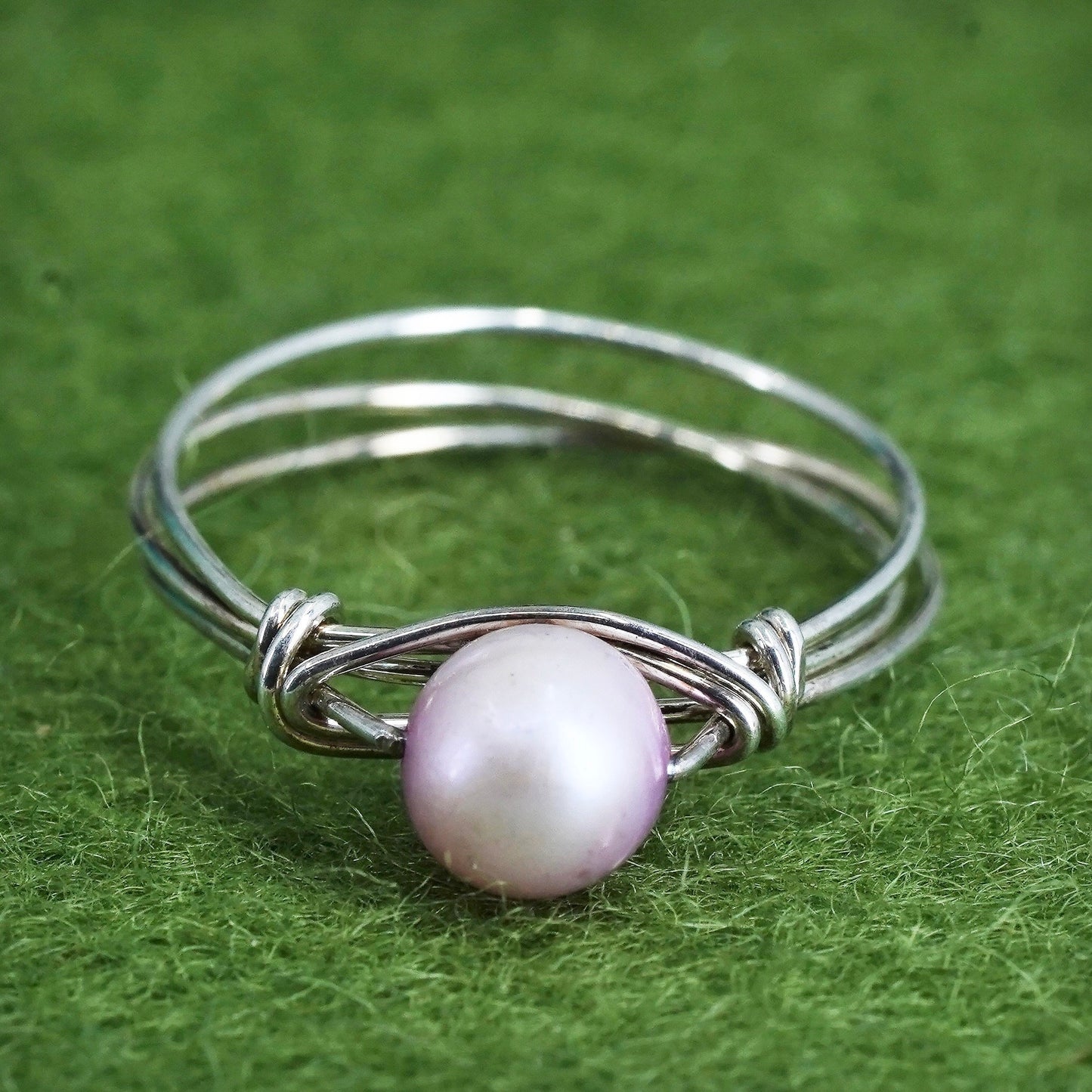 Size 8, vintage sterling 925 silver handmade wired ring with pink pearl