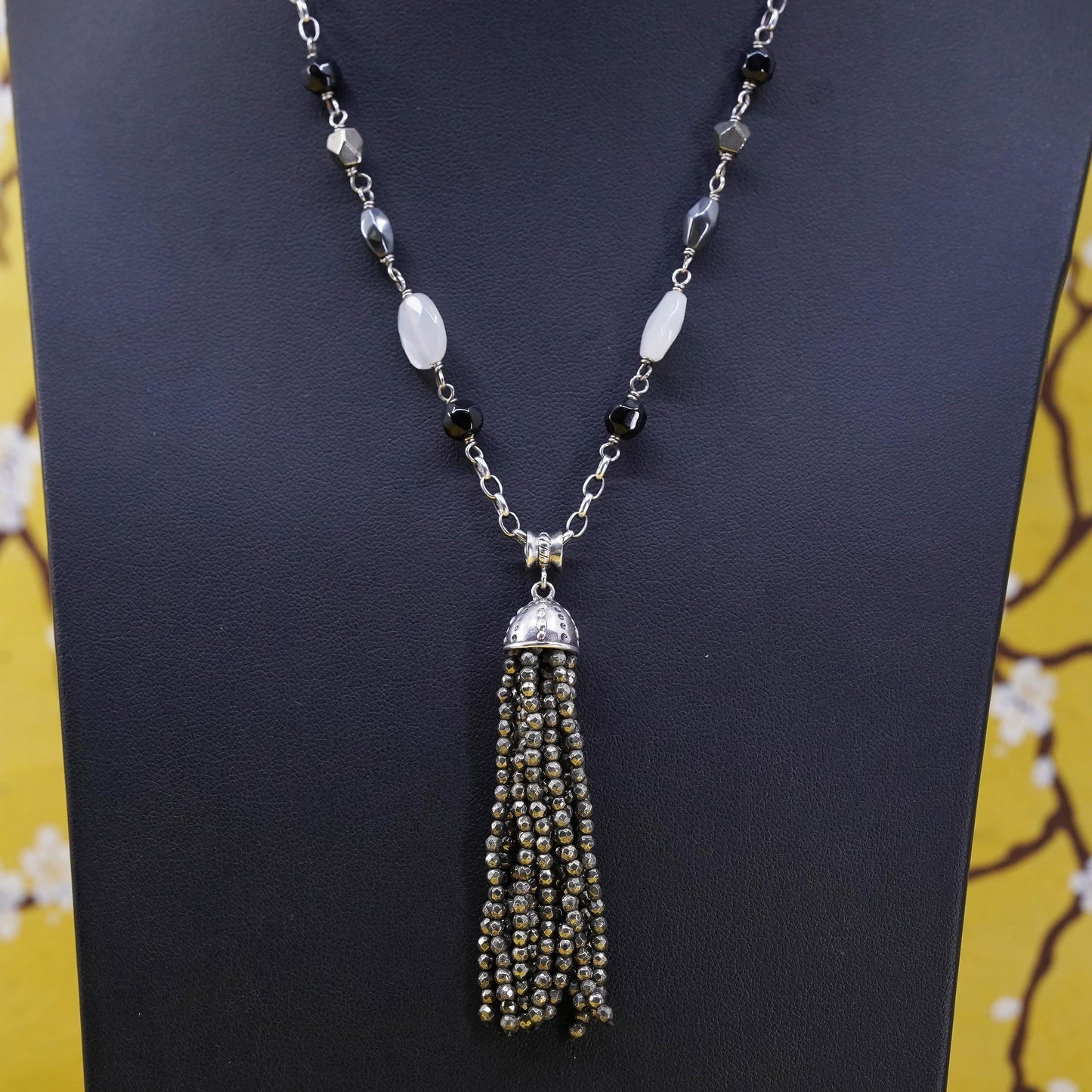 30”, Silpada Sterling Silver 925 oval necklace hematite bead frindge pendant