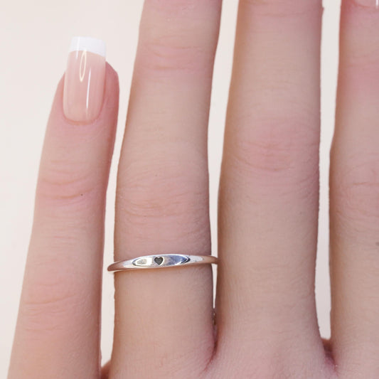 Size 6, Vintage sterling silver handmade stackable ring, 925 heart band