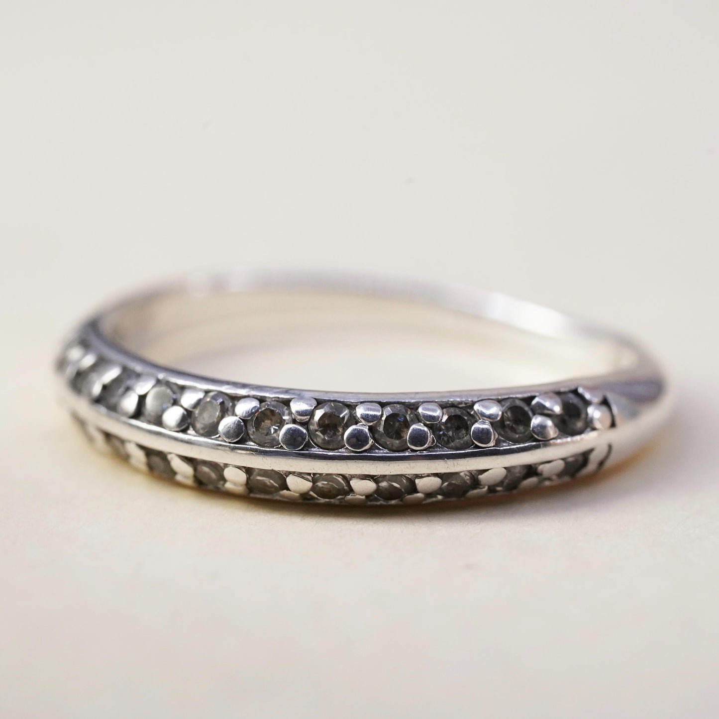 Size 7, vtg sterling 925 silver ring with cluster CZ, stackable wedding band