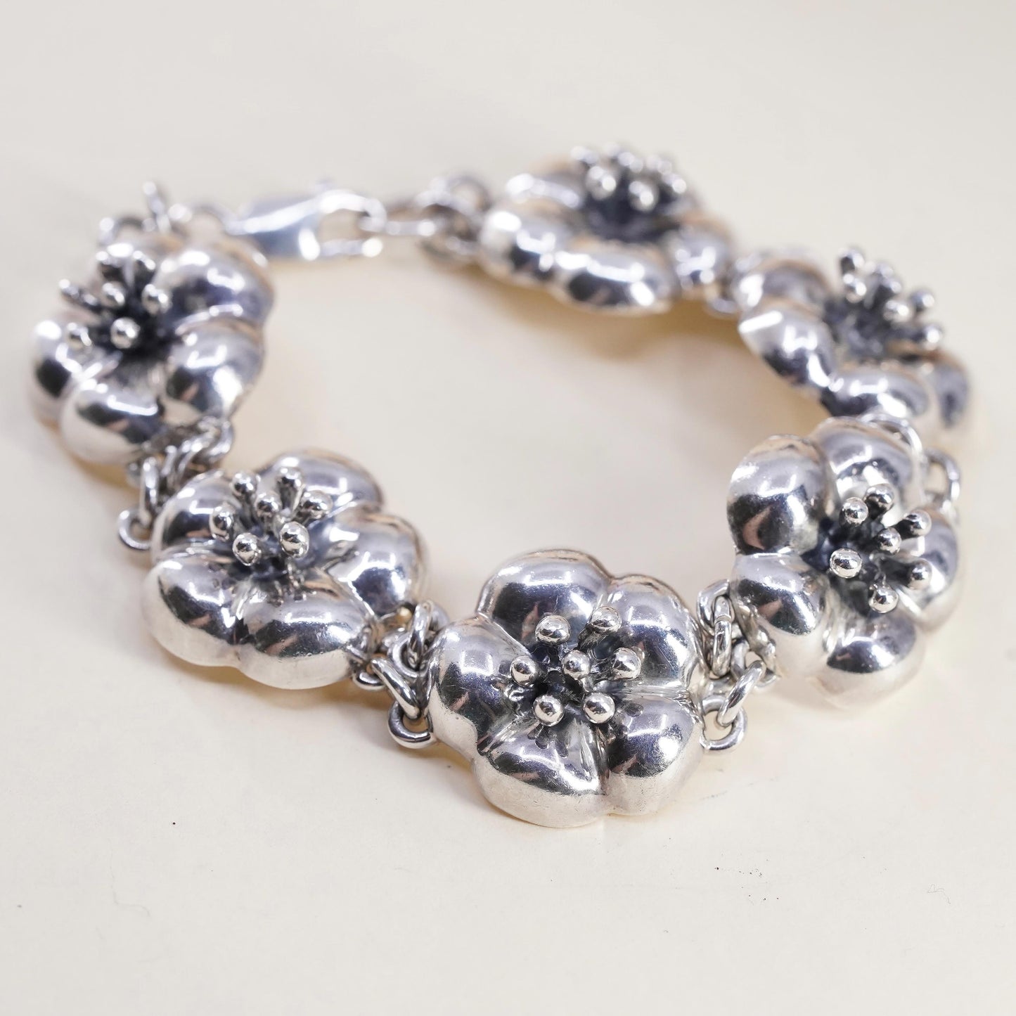 7", VTG Mexican JRI sterling silver bracelet, cherry blossom flower link chain