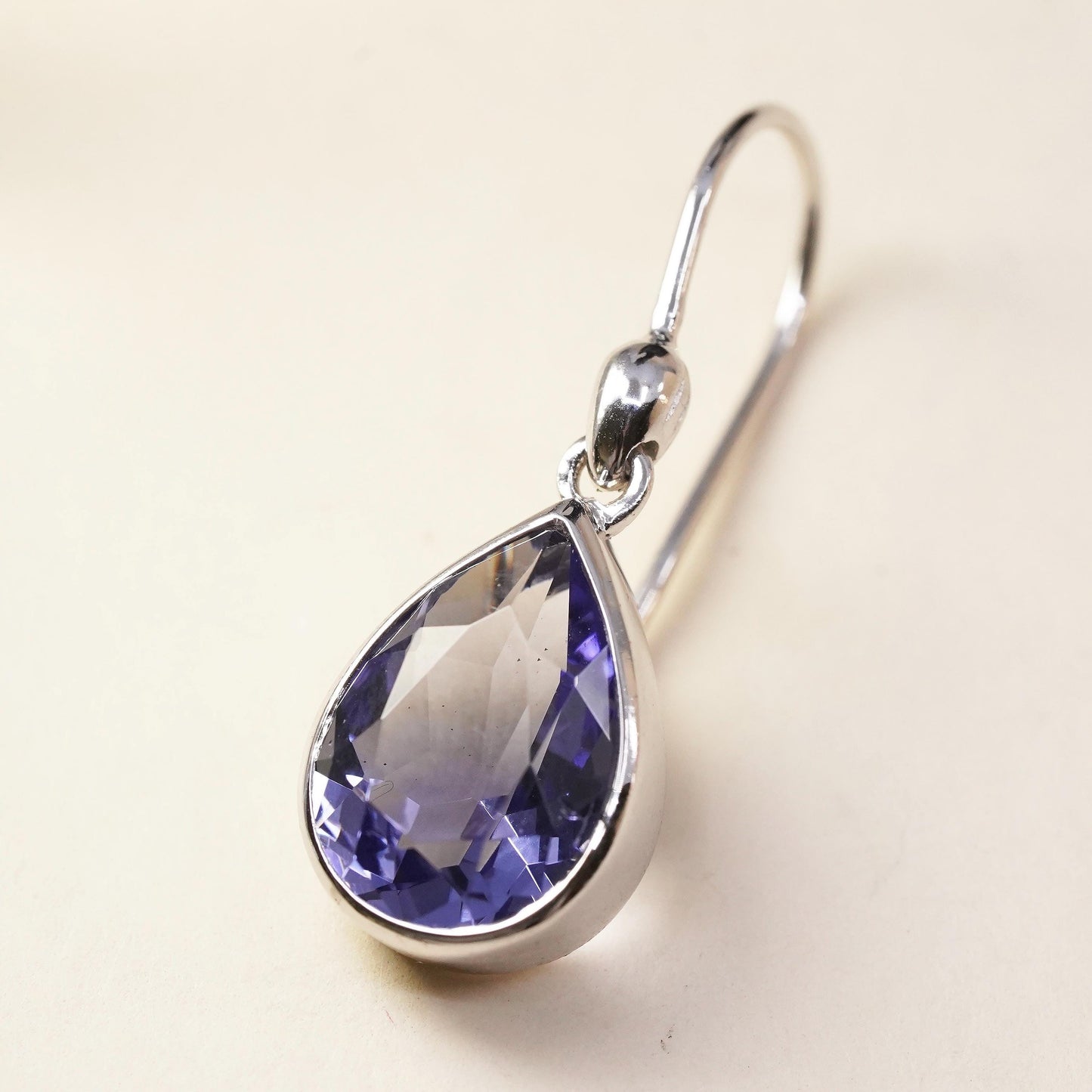 Vintage sterling silver 925 handmade single earring with teardrop amethyst