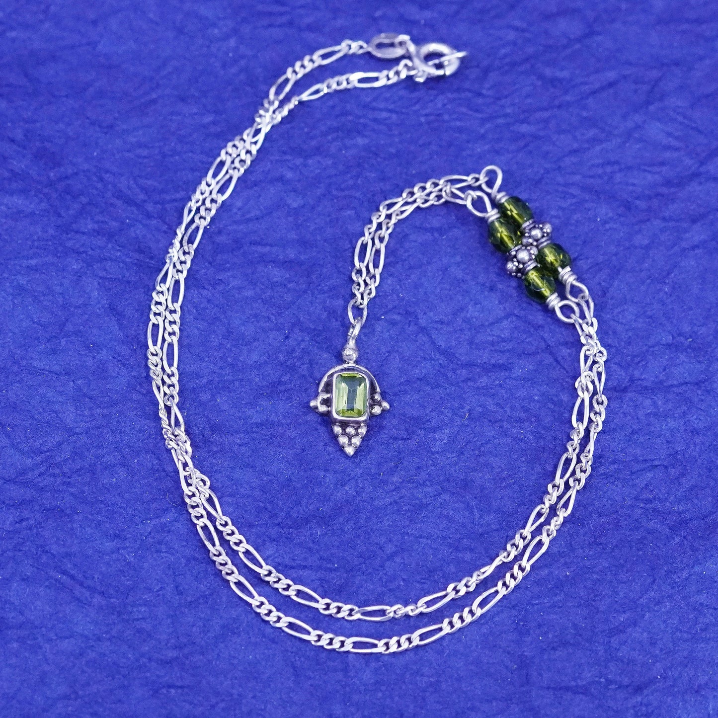 15”, vintage Sterling silver handmade necklace, 925 figaro chain with peridot