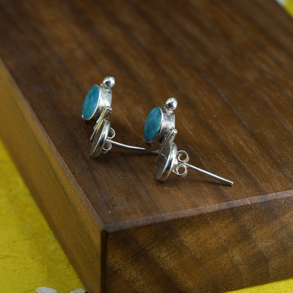 Vintage Sterling 925 silver southwestern handmade earrings with turquoise