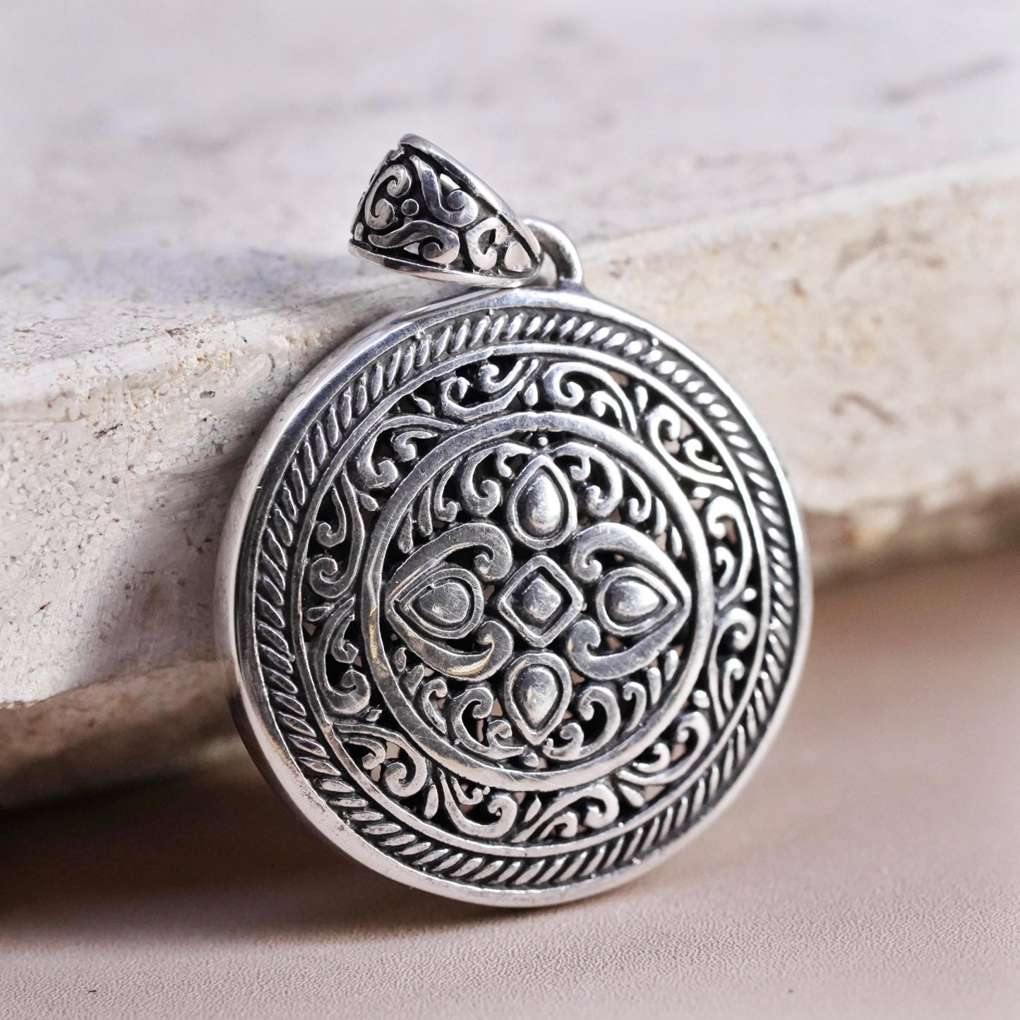 Vintage Sterling silver handmade pendant, 925 filigree circle charm