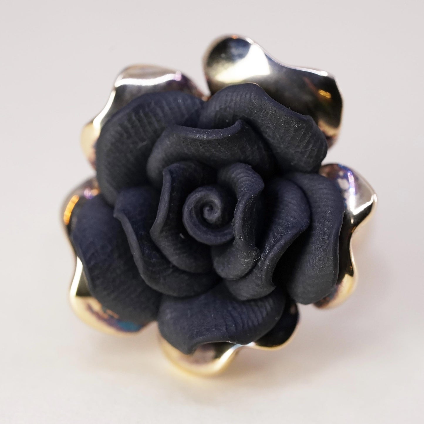 Size 6, Vermeil gold sterling silver ring, 925 silver ring black clay flower