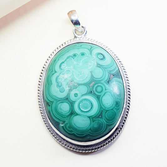 Vintage sterling 925 silver handmade huge pendant with oval dome malachite