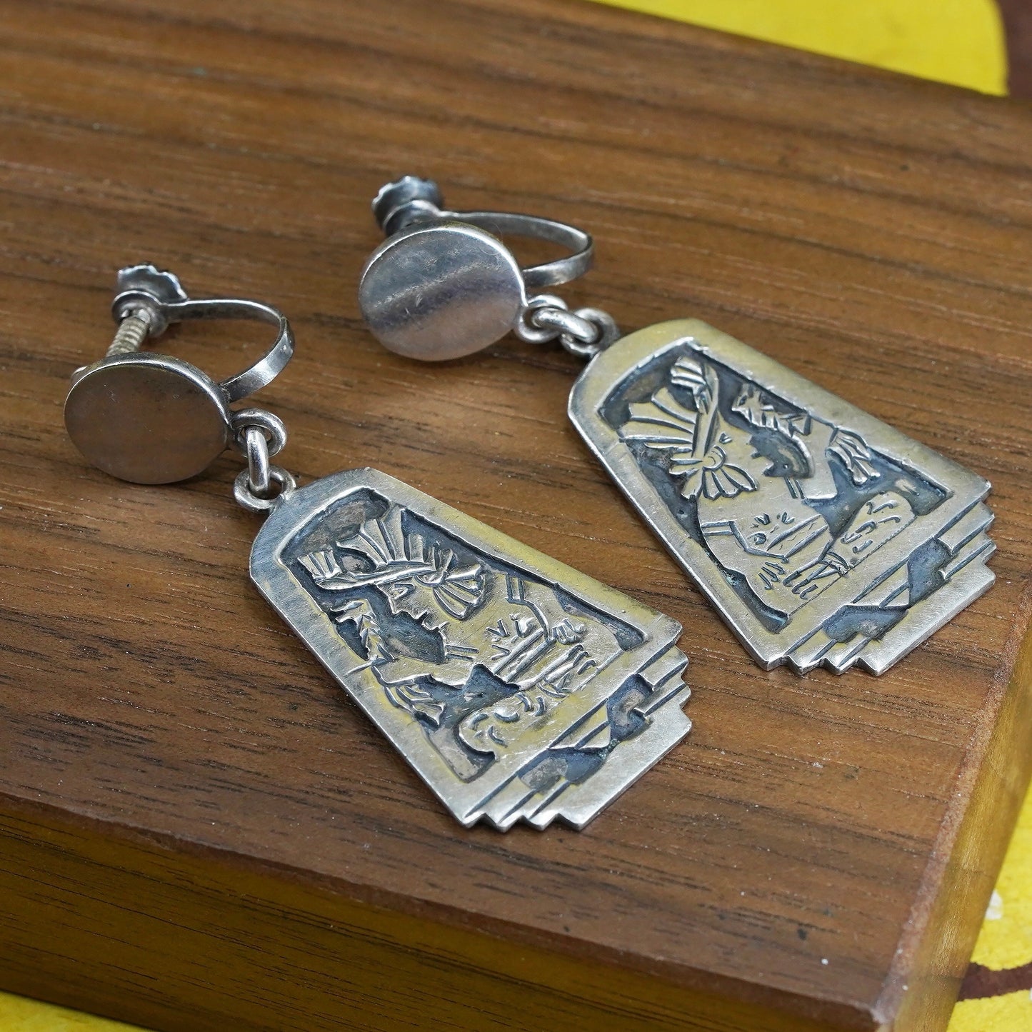 VTG Mexico Sterling silver handmade earrings, 925 screw back embossed earrings
