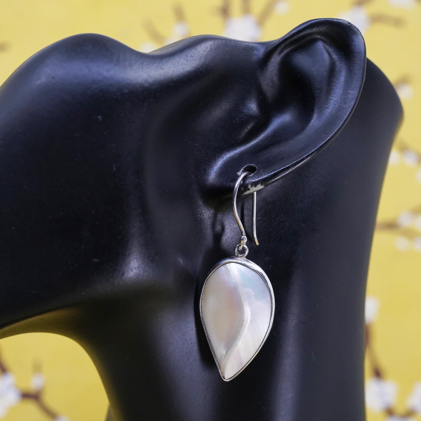 Vintage Sterling 925 silver handmade earrings with mother of pearl