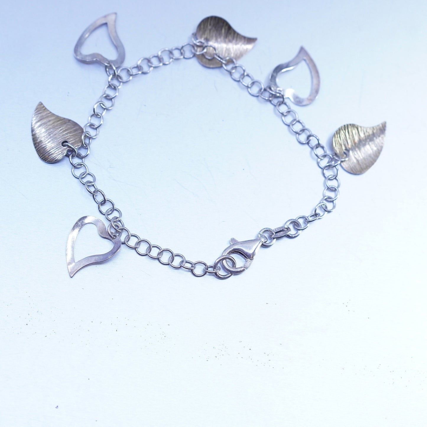 7.5”, vtg Sterling 925 silver handmade bracelet, circle chain with heart charms