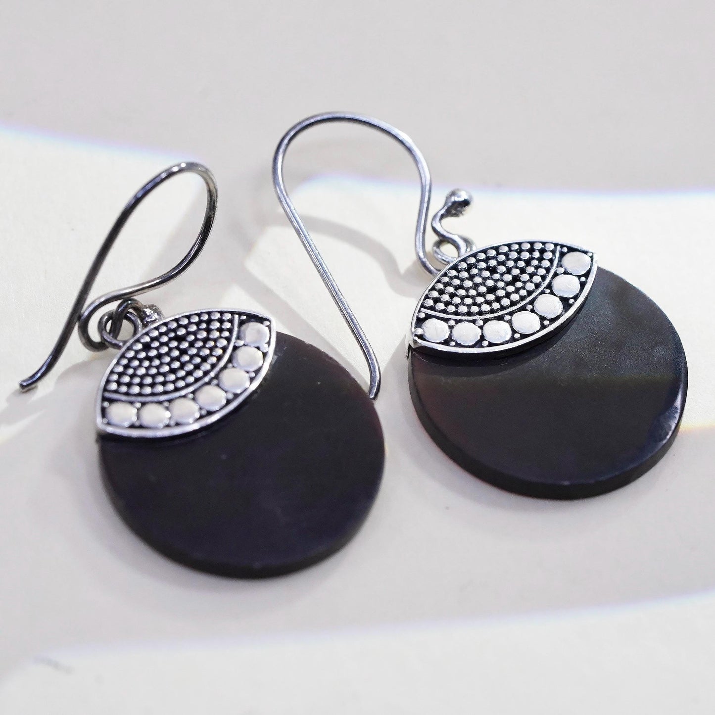 Vintage sterling silver handmade earrings, red mother of pearl round drops bead