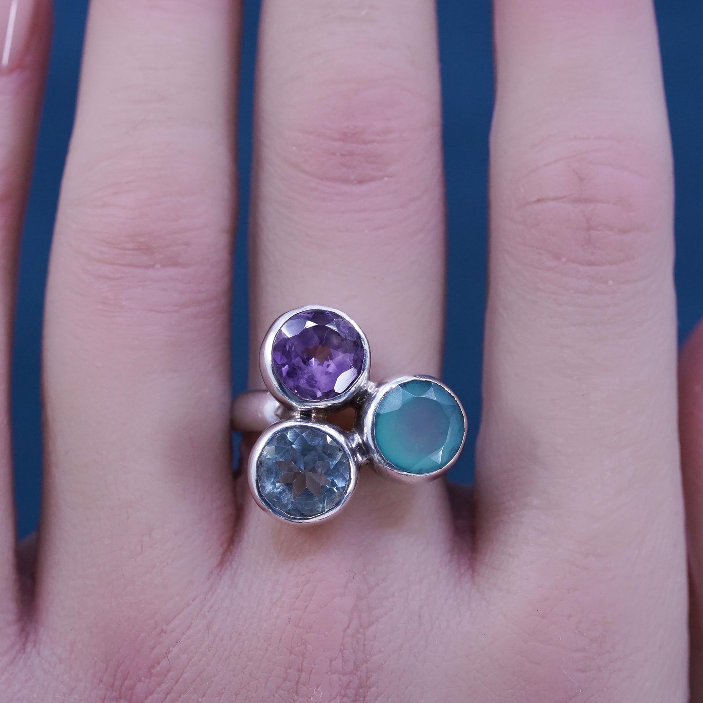 Size 7.5, vintage sterling 925 silver handmade ring w/ amethyst blue topaz jade