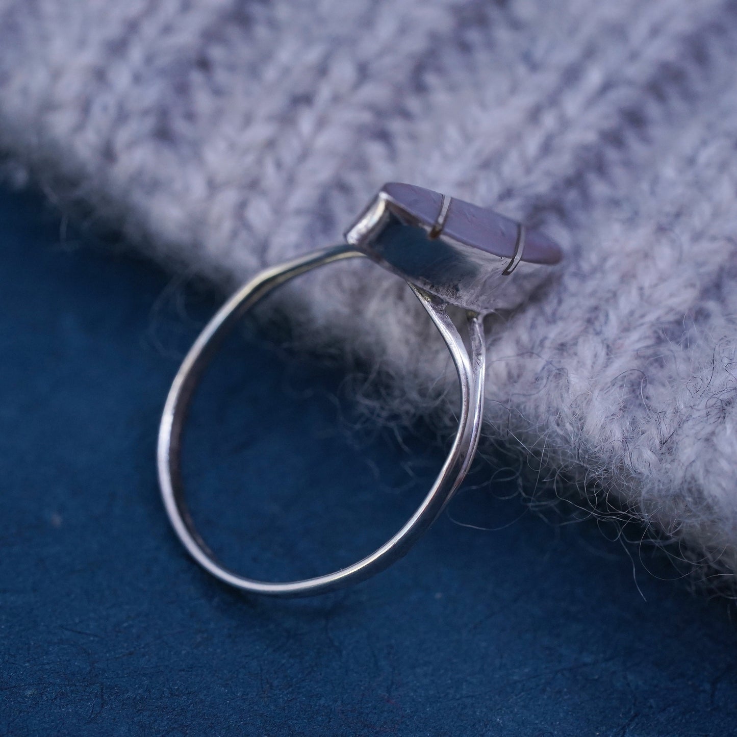 Size 4.5 vintage sterling 925 silver handmade ring with mother of pearl inlay