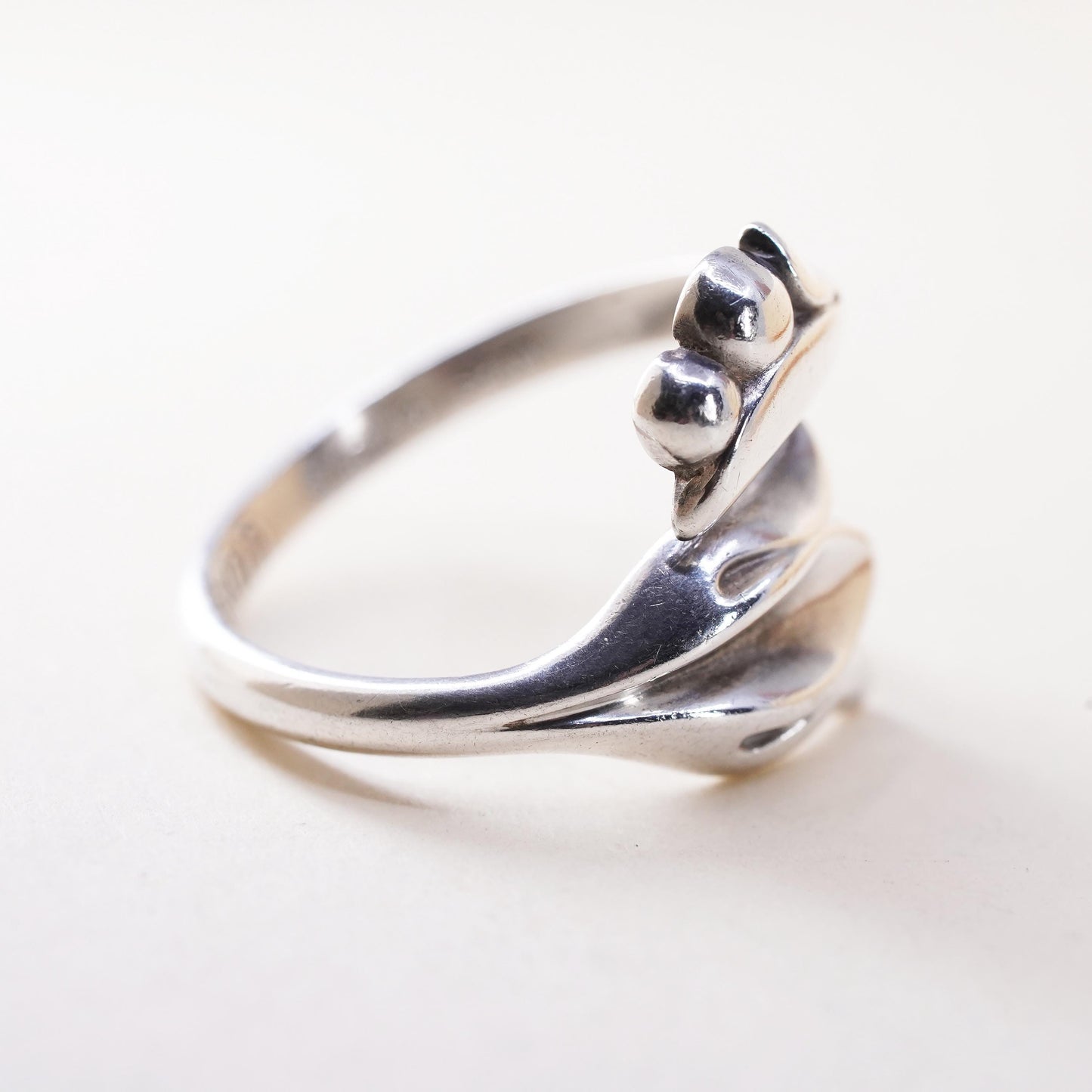 Adjustable, Spanish sterling silver statement ring, 925 tulip flower wrap band