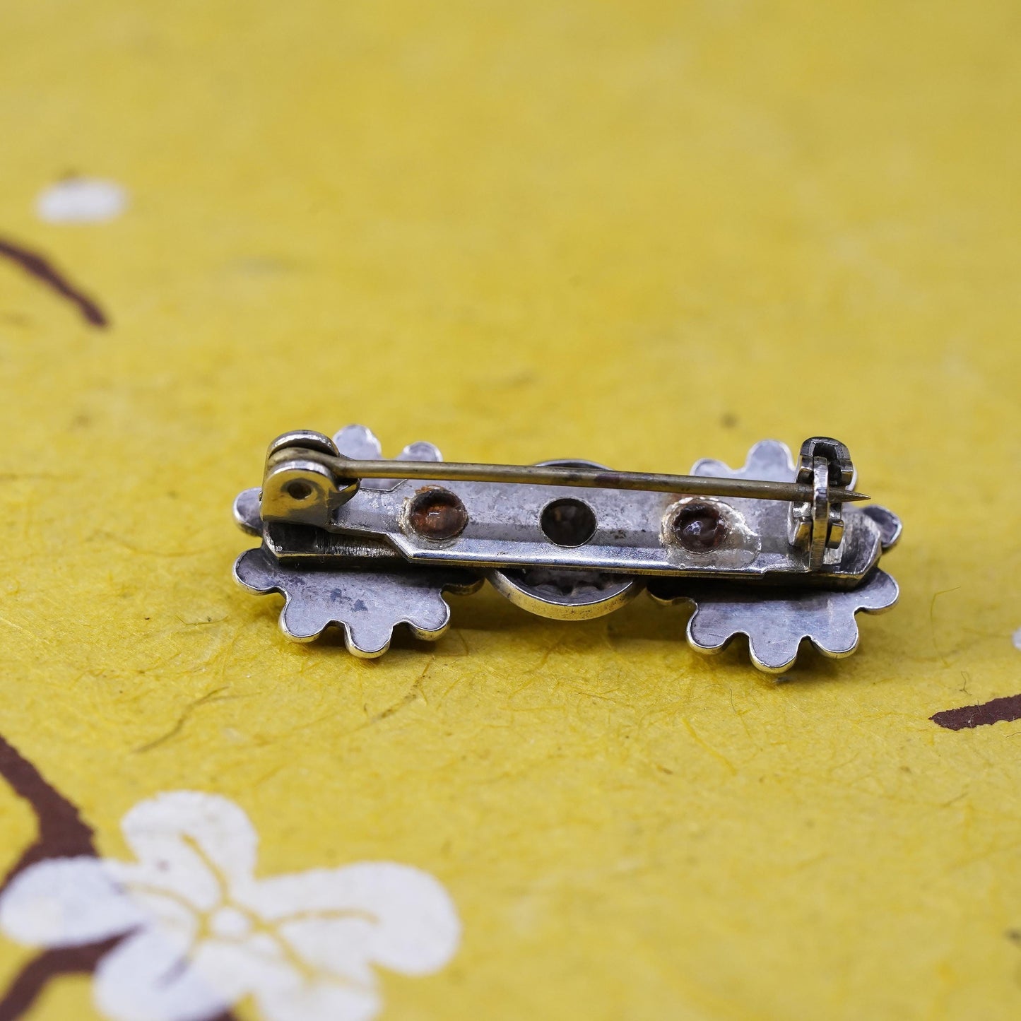 Vintage Native American southwestern sterling 925 silver brooch with turquoise