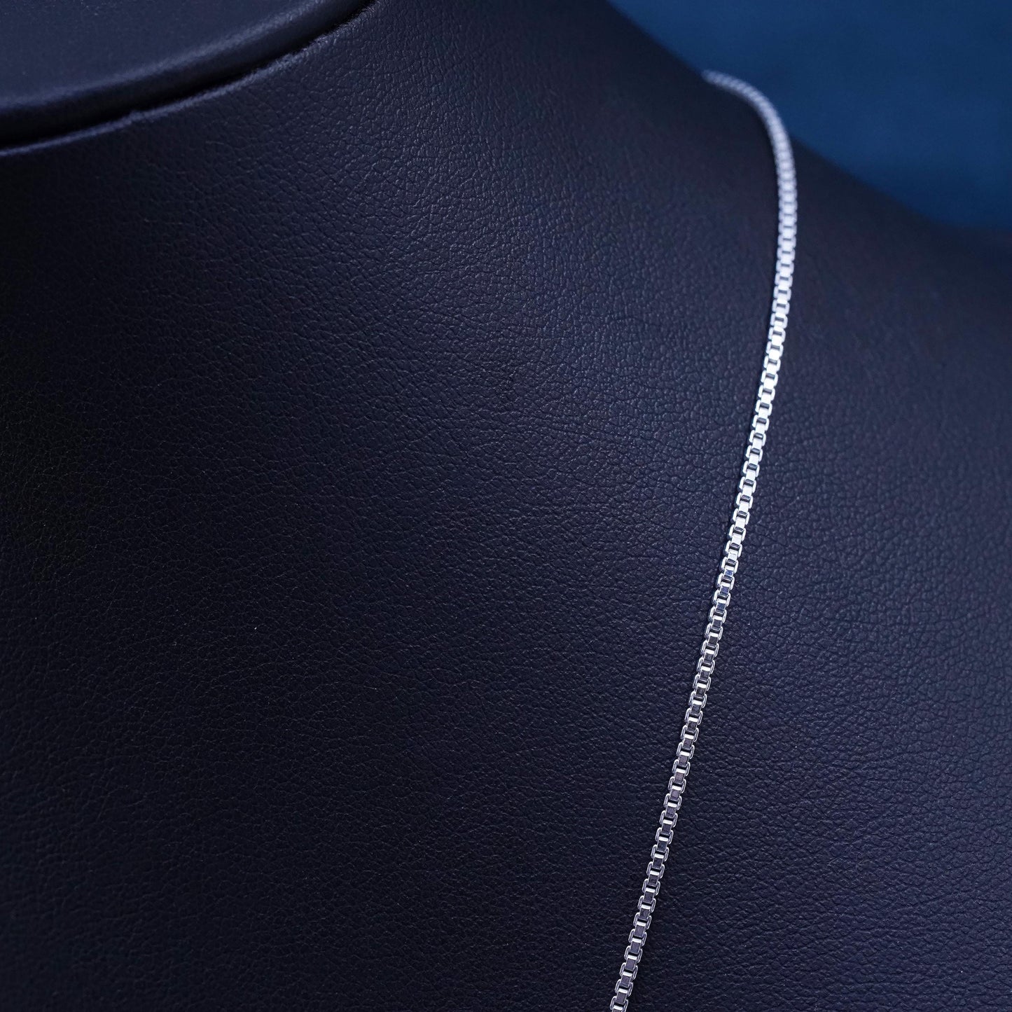 20”, 1mm, vintage Sterling silver necklace, twisted 925 box chain