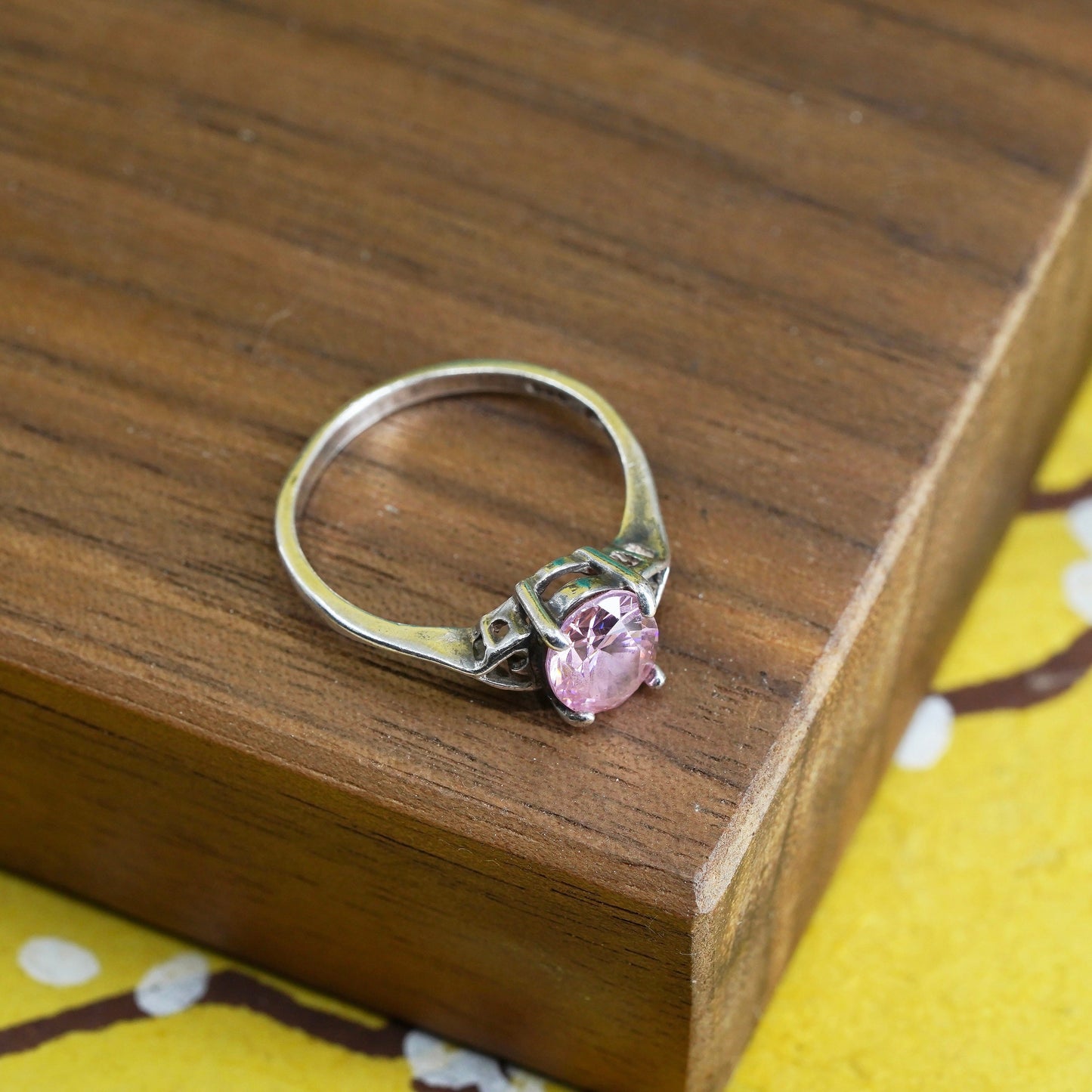 Size 9.5, vintage Sterling 925 silver handmade ring with pink crystal