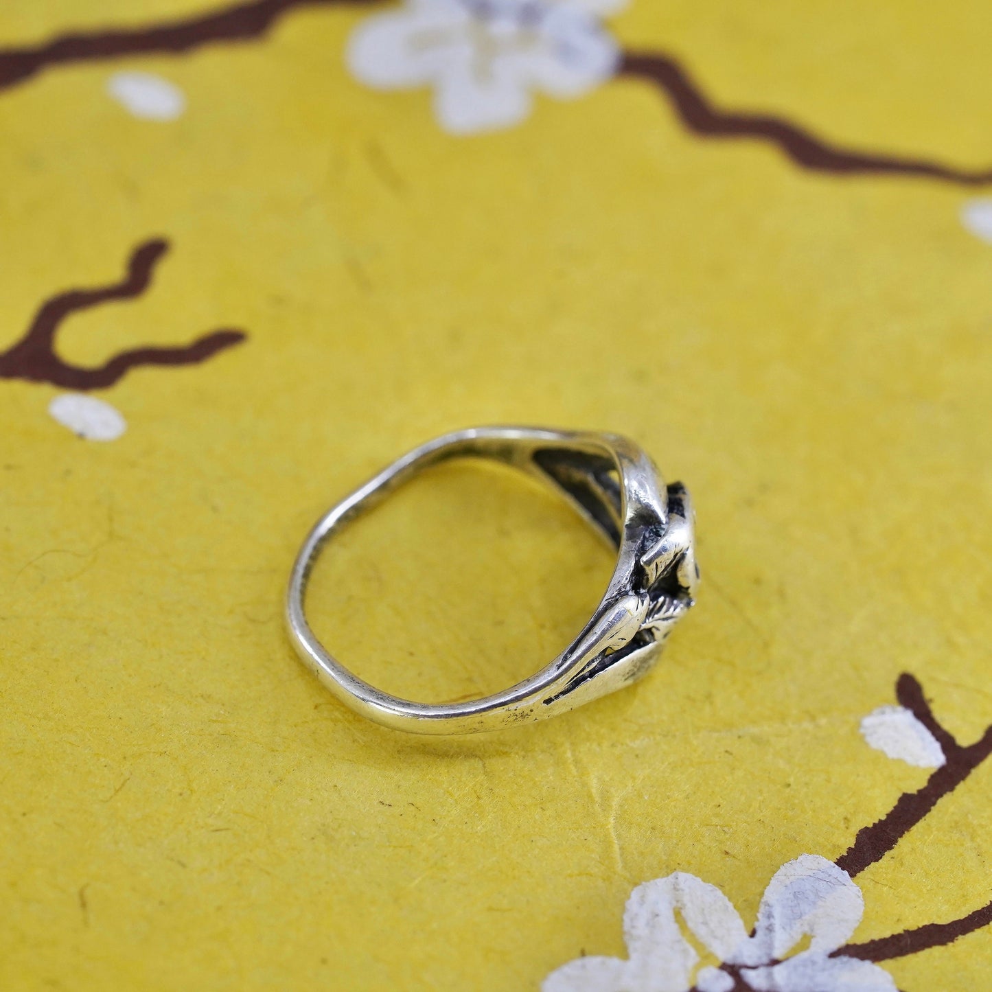 Size 6.75, sterling 925 silver handmade Freeform floral ring