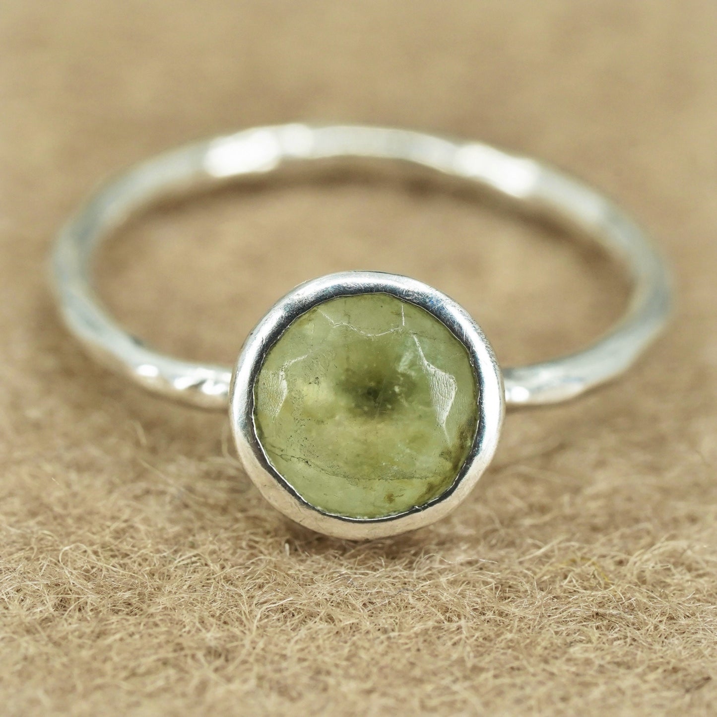 Size 6, vintage Sterling 925 silver handmade stackable ring with prehnite