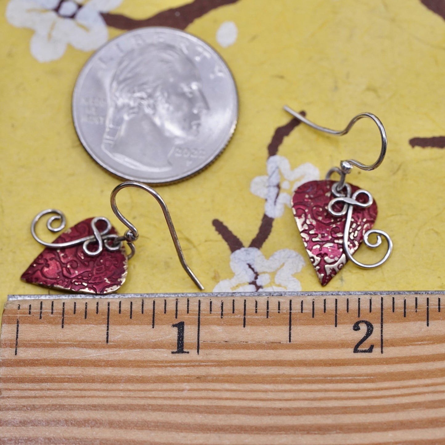 VTG Sterling silver handmade earrings, 925 Hammered disc swirly sprial dangles