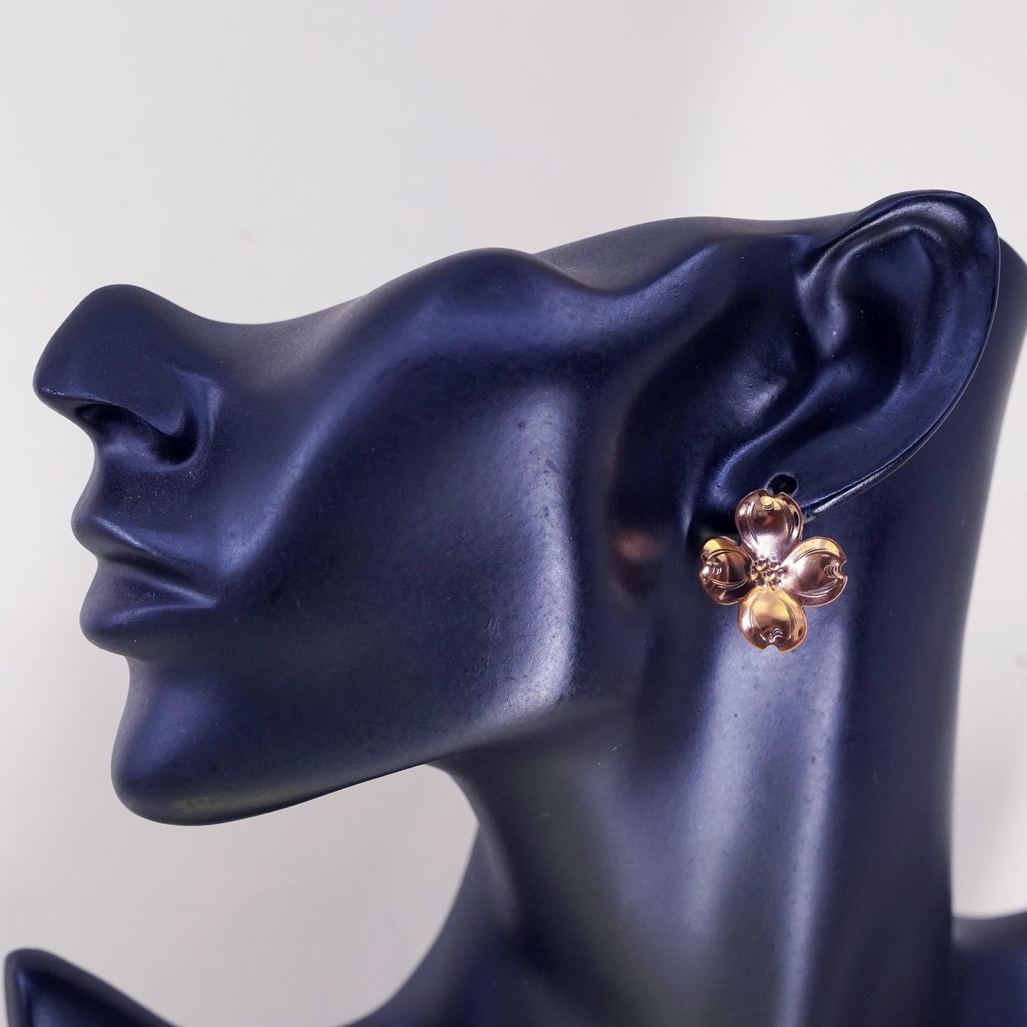 Vintage Sterling silver handmade earrings, 925 screw back copper dogwood flower