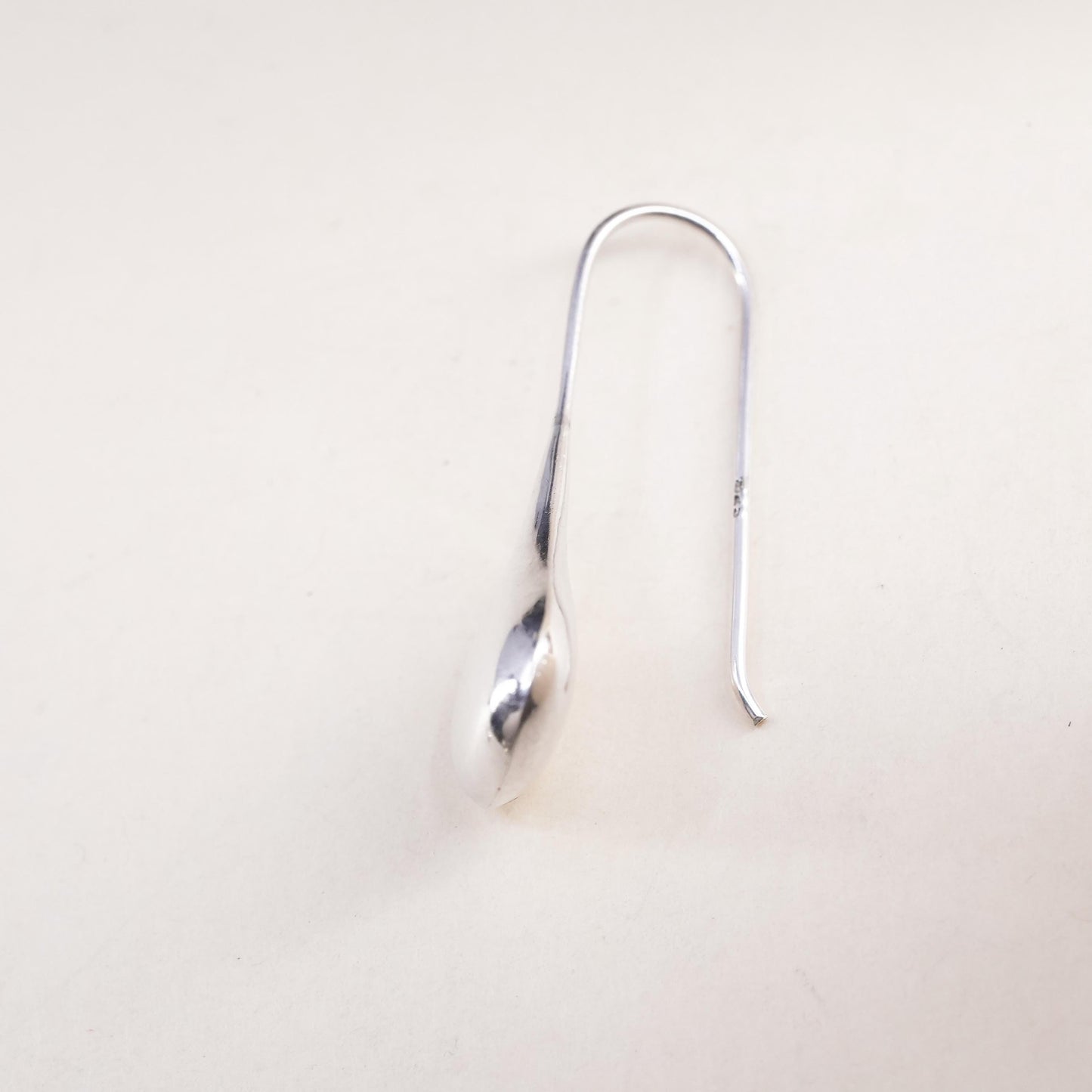 vintage modernist sterling silver 925 handmade single teardrop earring
