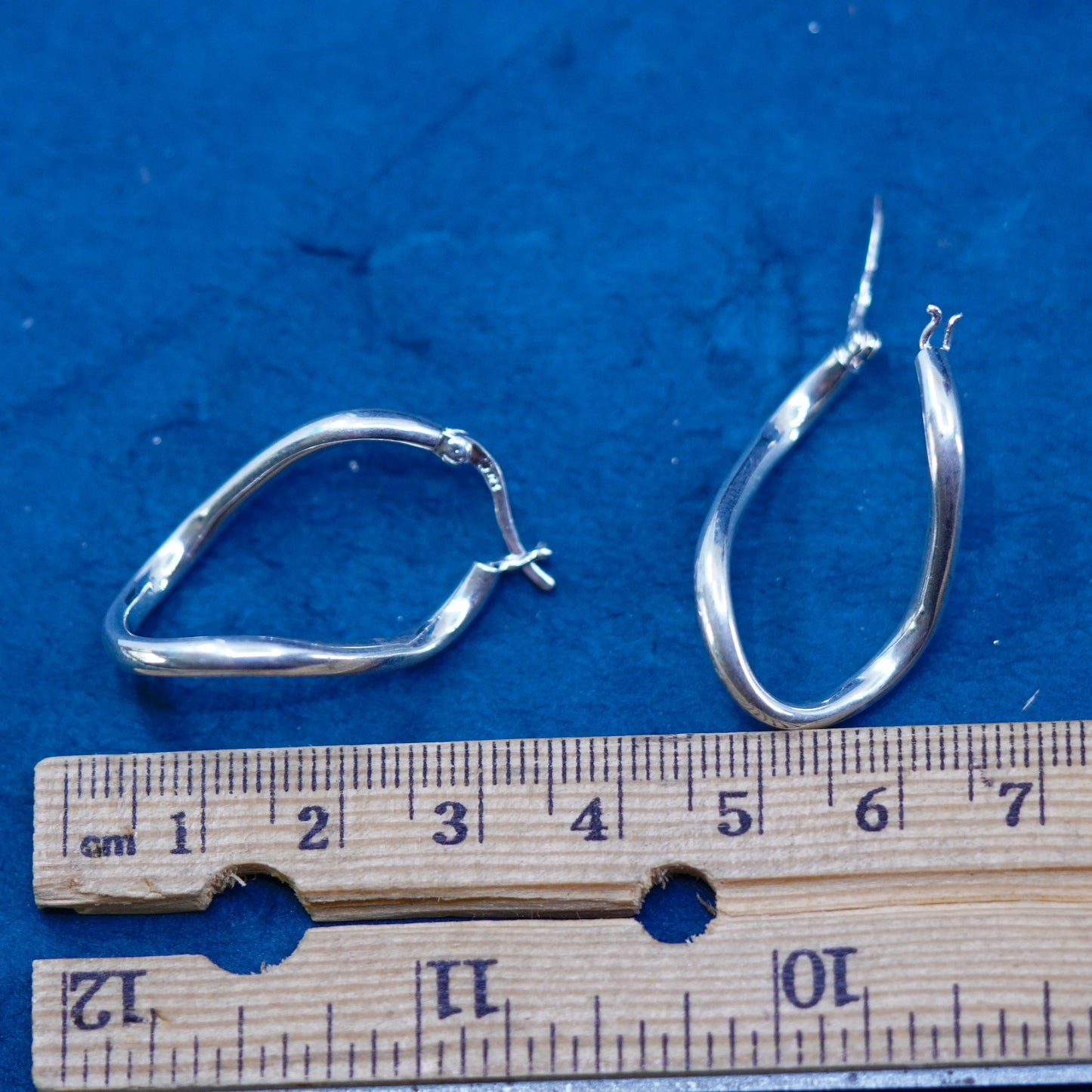 1.25”, vintage Sterling silver handmade oval hoop earrings, Modern 925 huggie