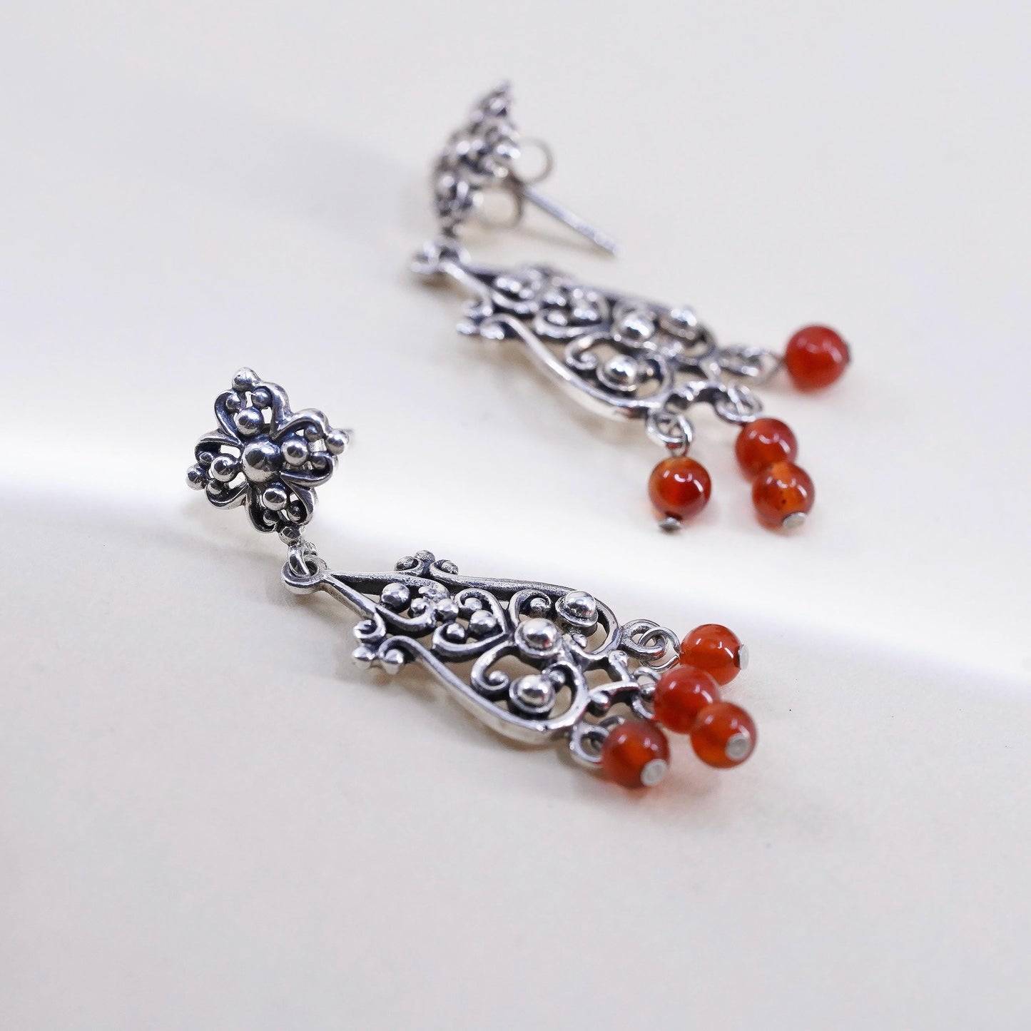 Vintage Sterling silver 925 handmade swirly filigree earrings carnelian beads