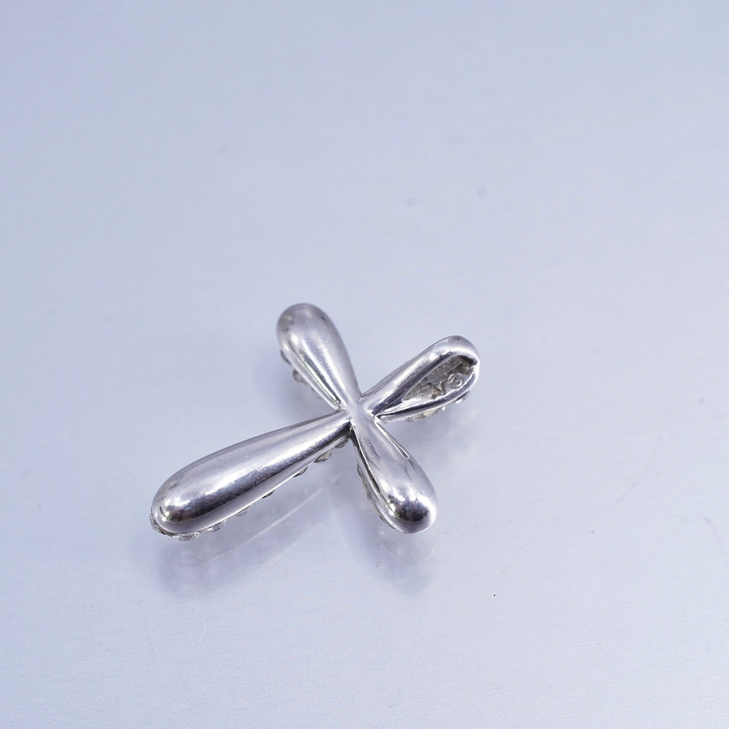 vintage sterling 925 silver cross pendant with cluster Cz